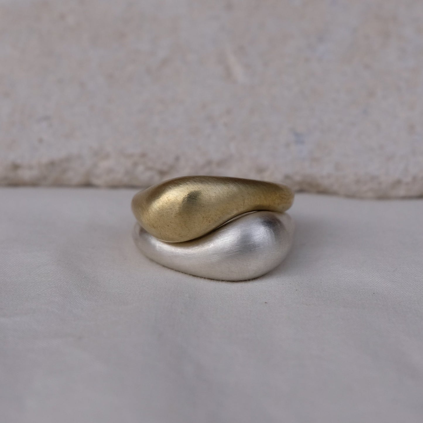 Ying Yang Ring