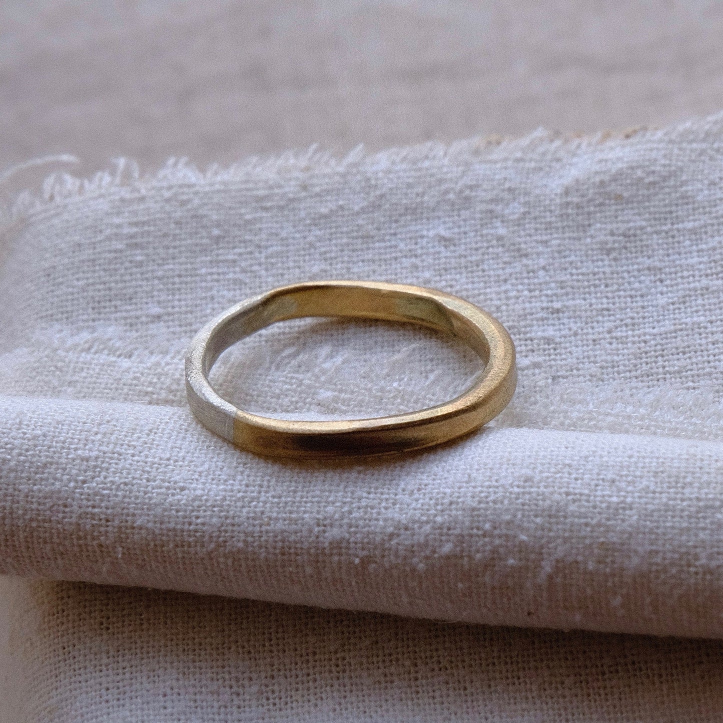 Two tone mens ring