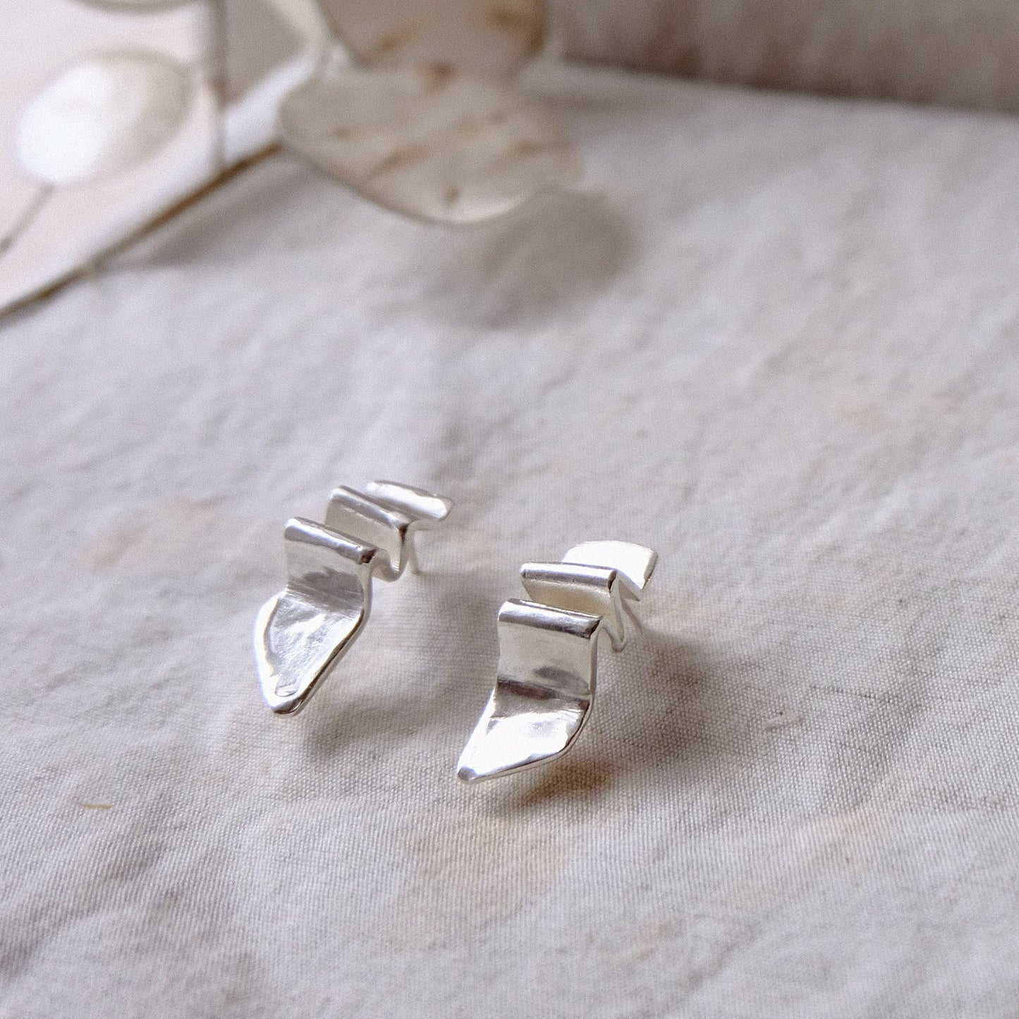 River Series: Flow studs