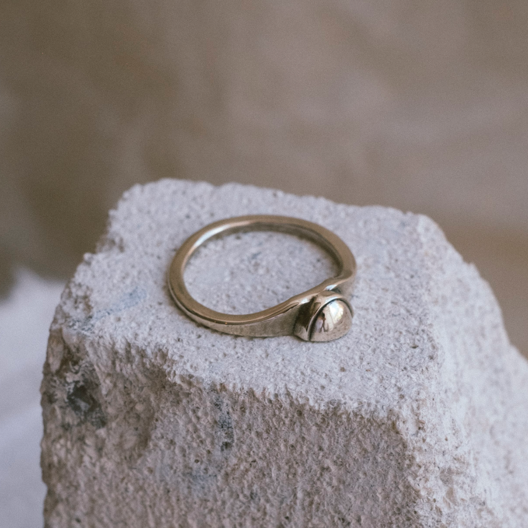 tectonic signet ring