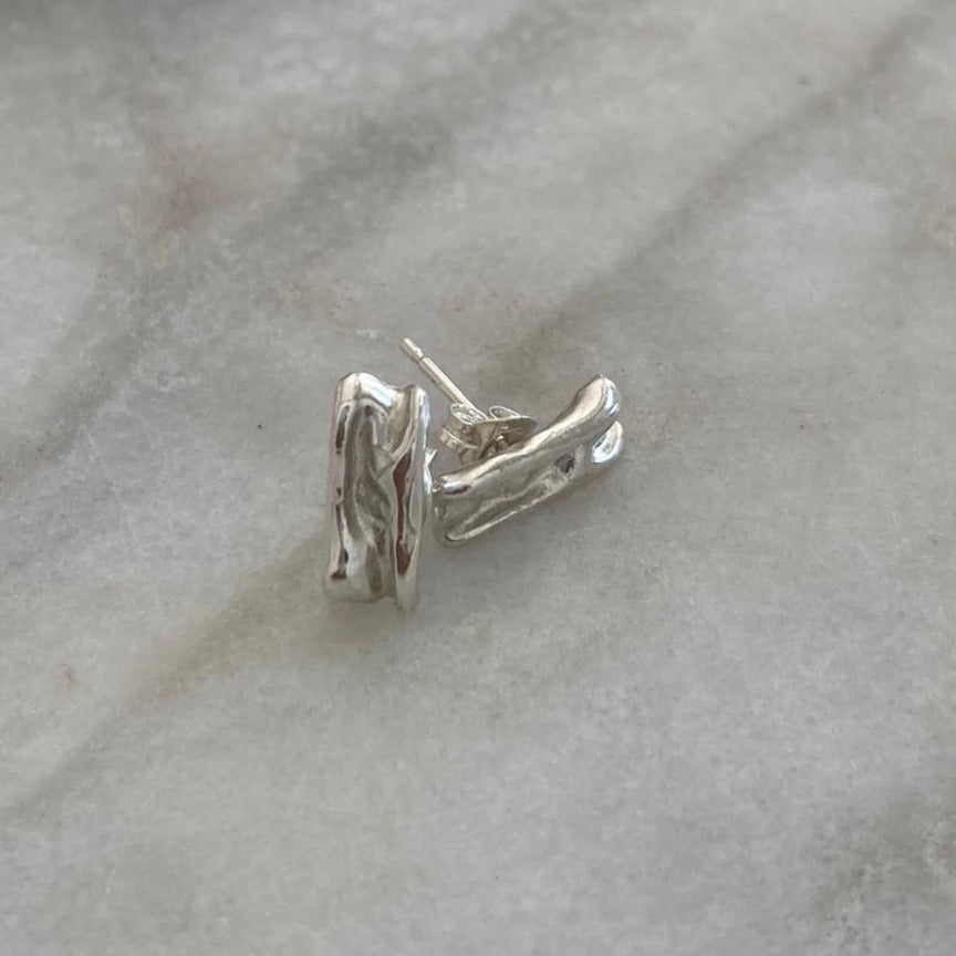 minimal eco conscious stud earring