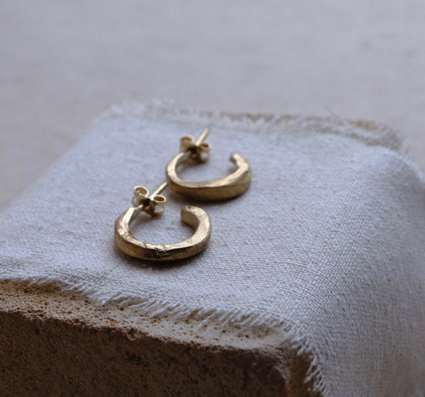 recycled gold hoop earring