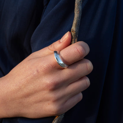 The Echo Ring