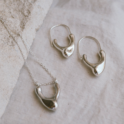Slump earrings