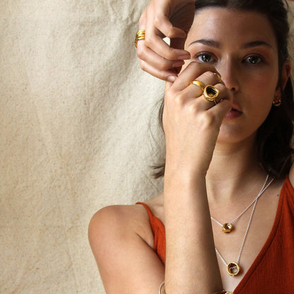 layering necklace