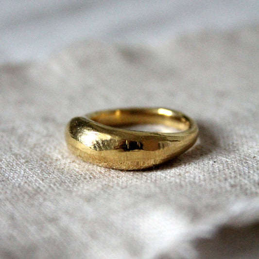 Alternative wedding ring