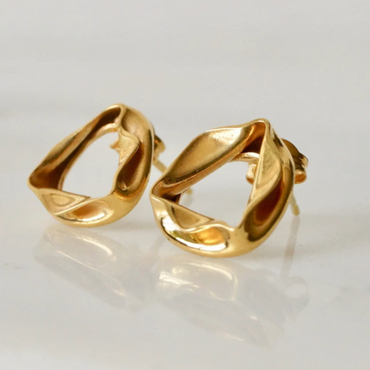 bridal stud earrings
