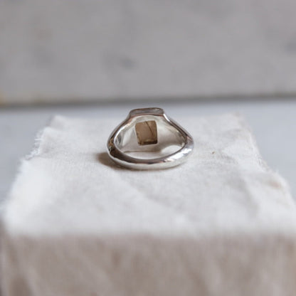custom made sigent ring